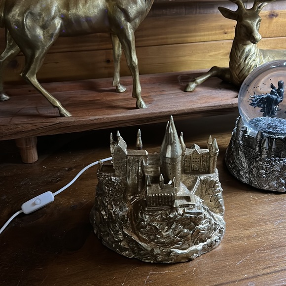 Pottery Barn Teen Harry Potter Hogwarts Castle Night Sky Projector with Hedwig🦉 - Picture 6 of 13